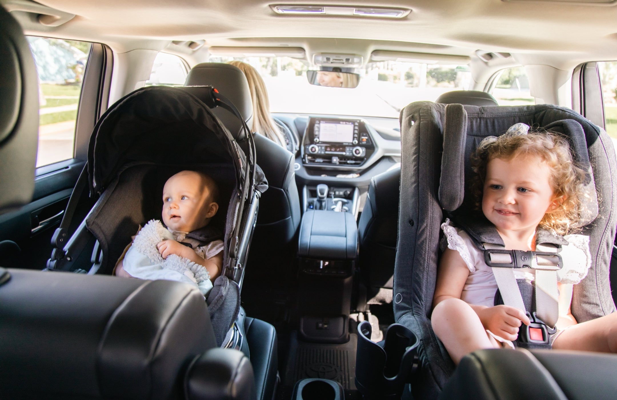 When to Switch Car Seats: Key Factors to Consider