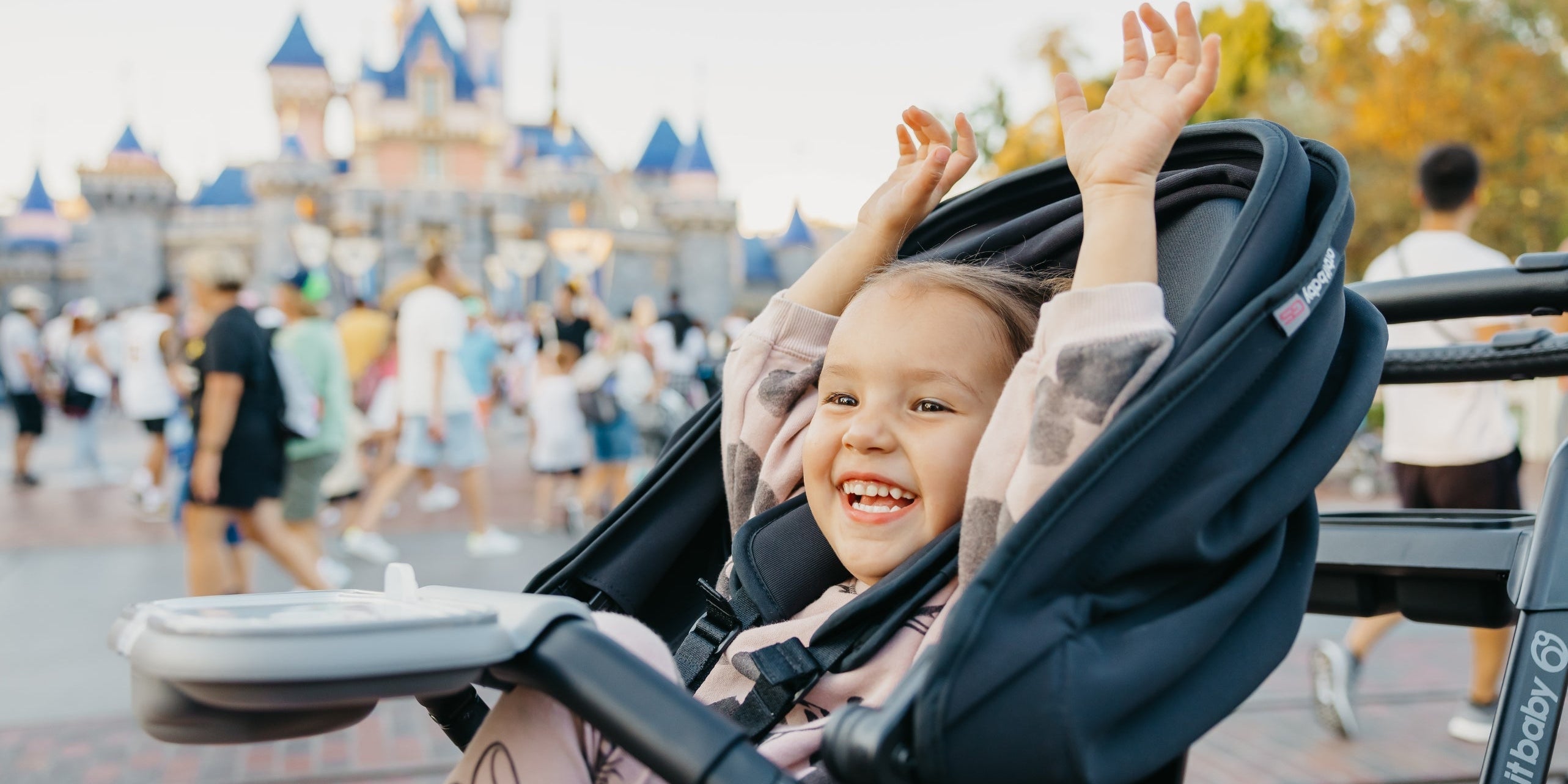 5 Best Double Strollers for Disney Vacations